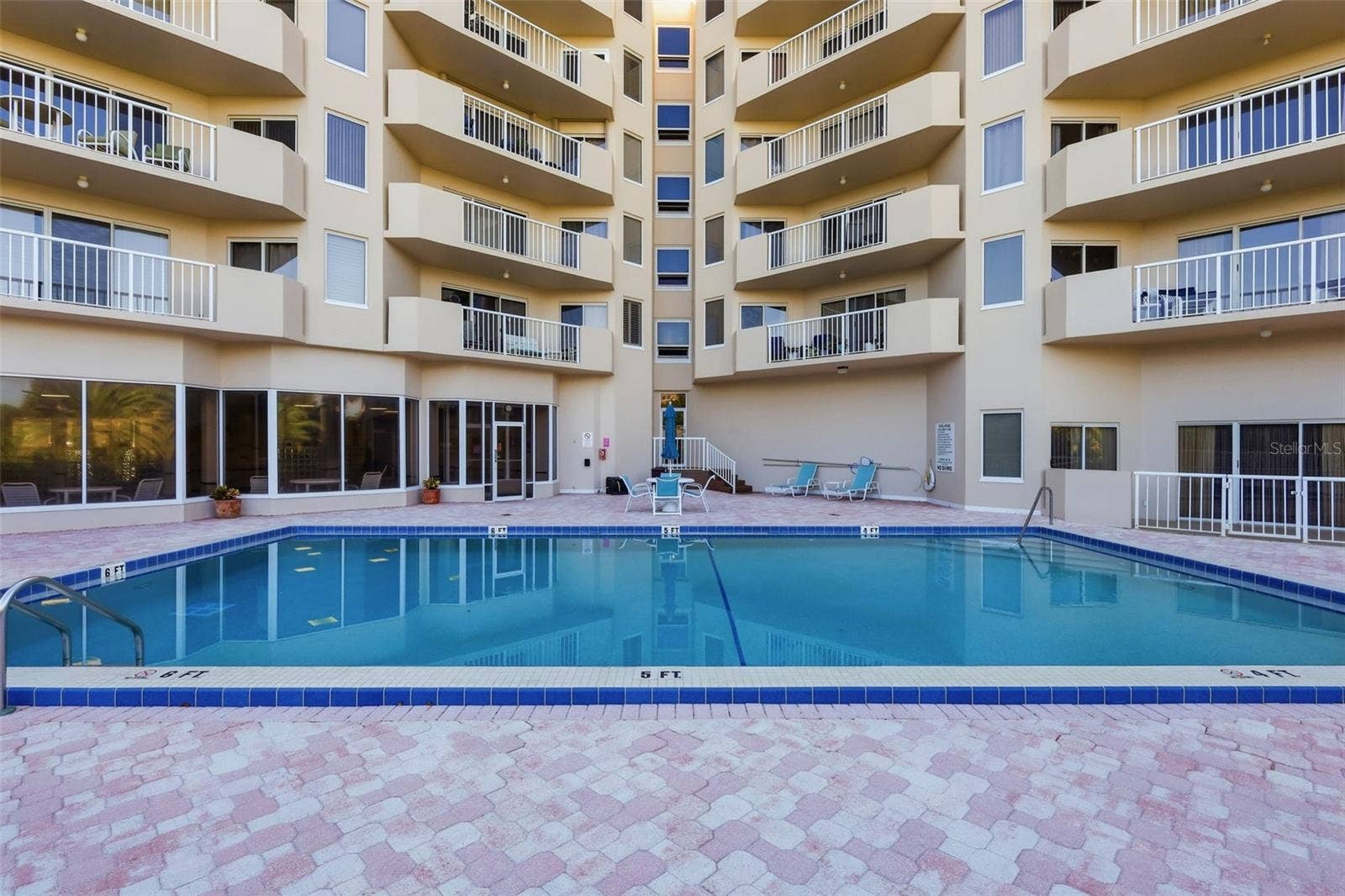 3 OCEANS WEST BOULEVARD, #7D7, Daytona Beach Shores, FL 32118