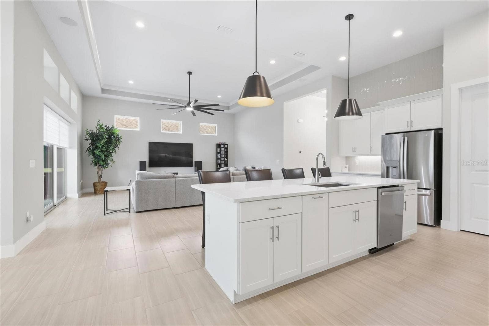 409 MOSAIC BOULEVARD, Daytona Beach, FL 32124