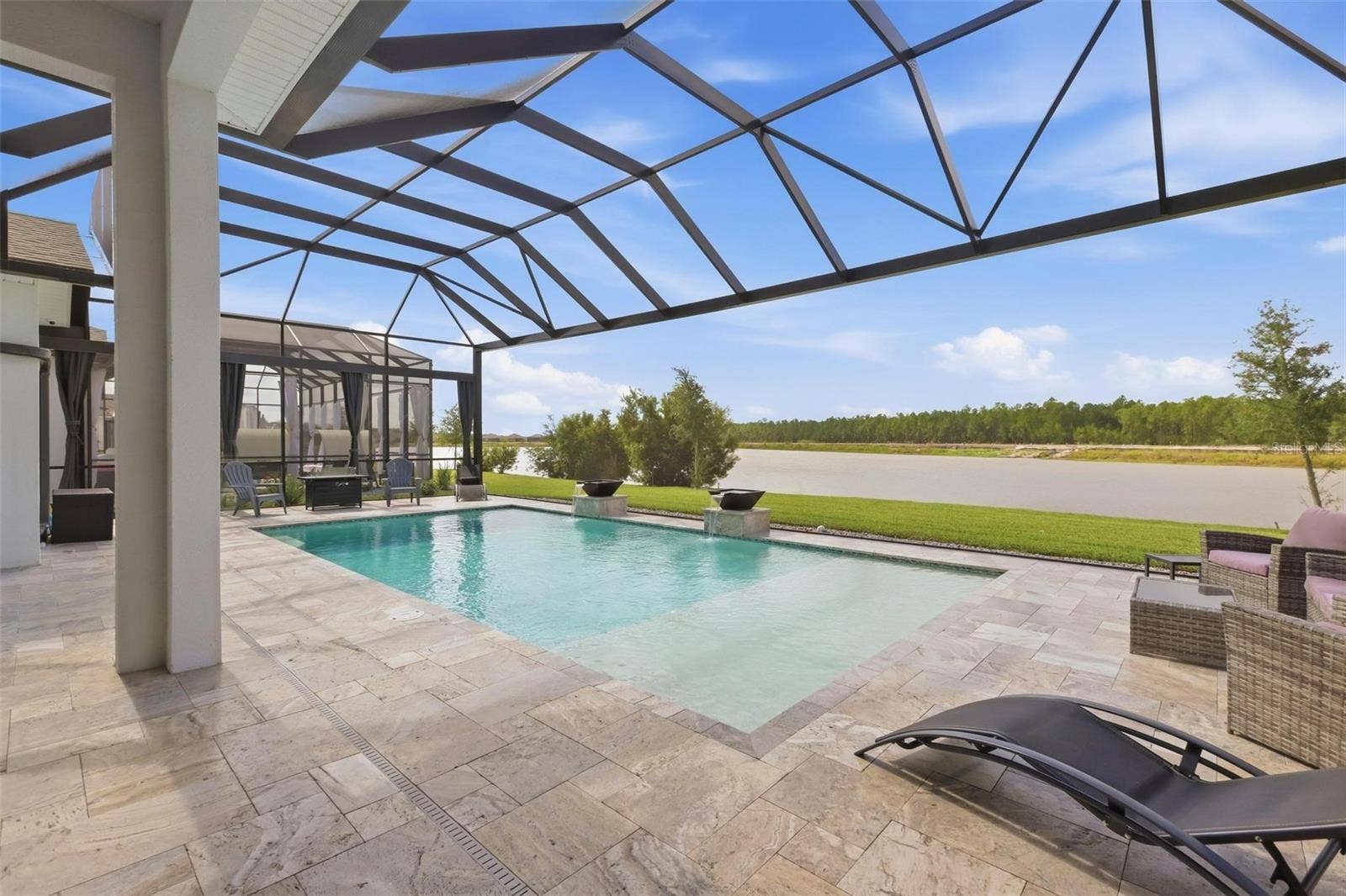 409 MOSAIC BOULEVARD, Daytona Beach, FL 32124