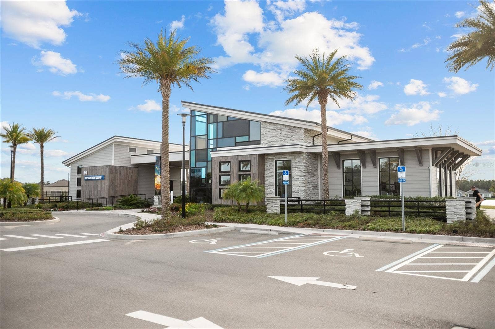 409 MOSAIC BOULEVARD, Daytona Beach, FL 32124