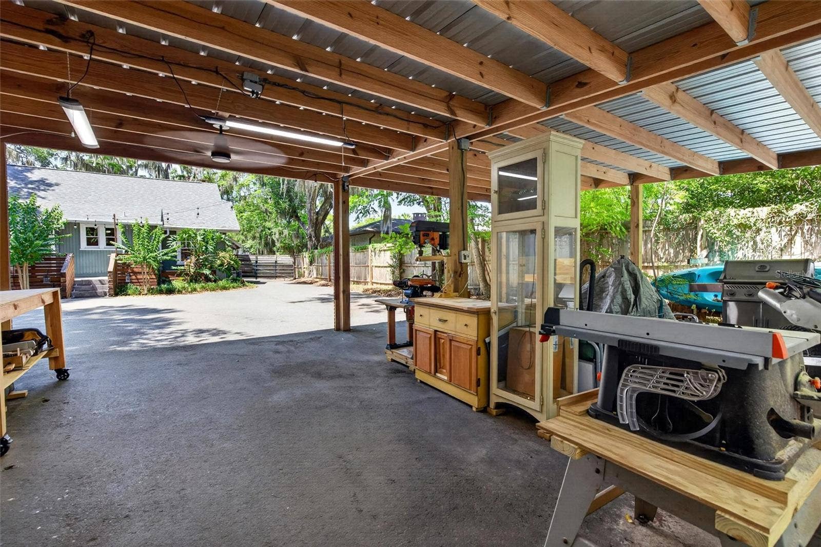 1160 W RICH AVENUE, Deland, FL 32720