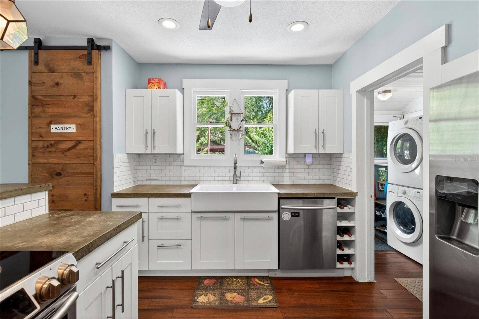 1160 W RICH AVENUE, Deland, FL 32720