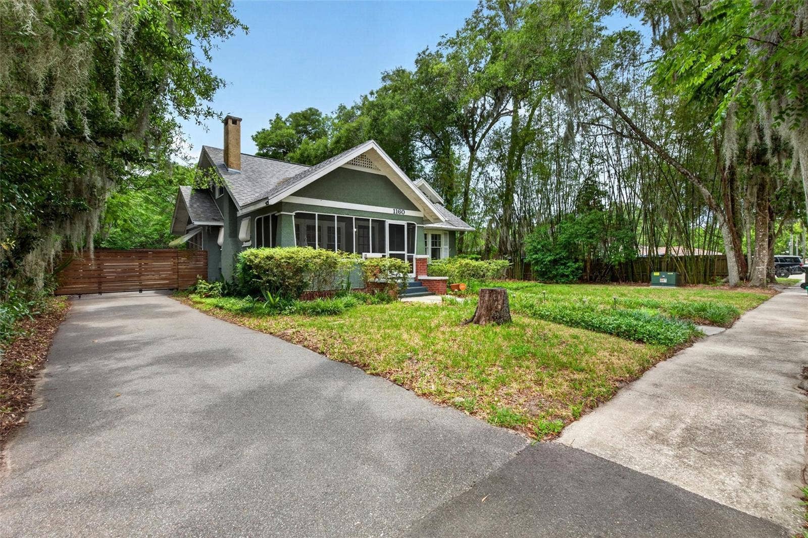 1160 W RICH AVENUE, Deland, FL 32720