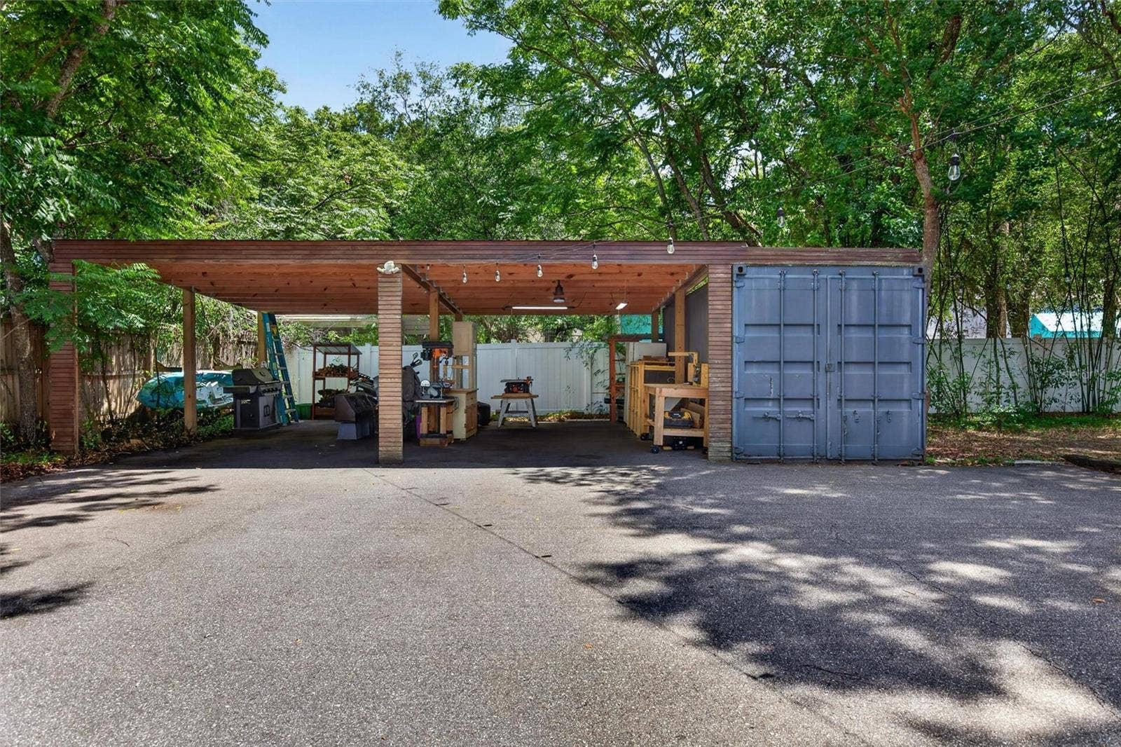 1160 W RICH AVENUE, Deland, FL 32720
