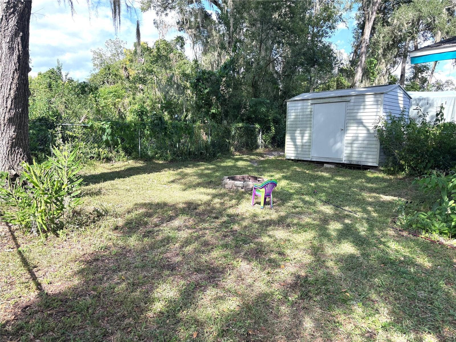 515 W GARRISON AVENUE, Deland, FL 32720 Spacious fenced yard