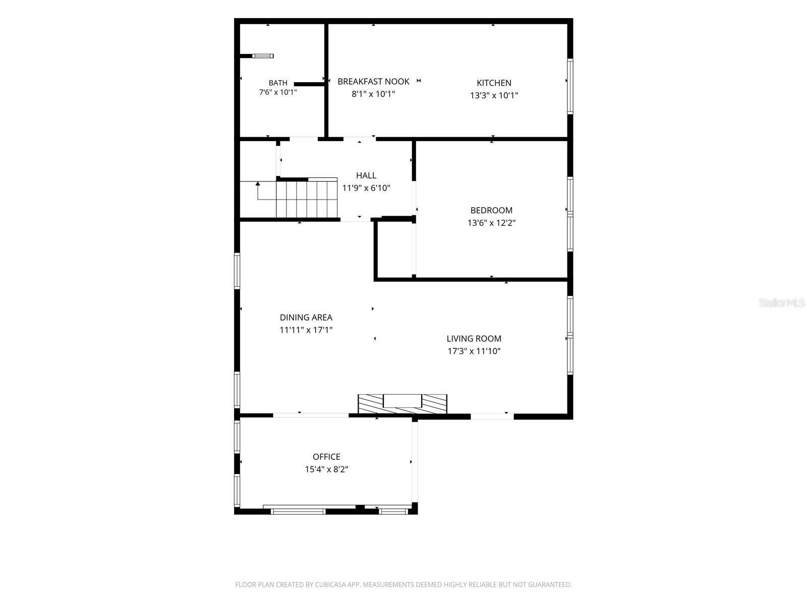 1ST FLOOR PLAN W/ APPROX MEASUREMENTS