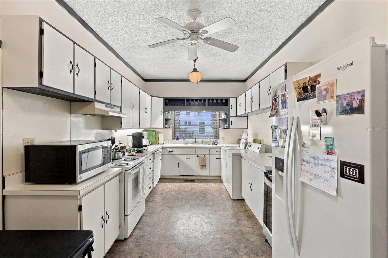 KITCHEN 1ST FLOOR