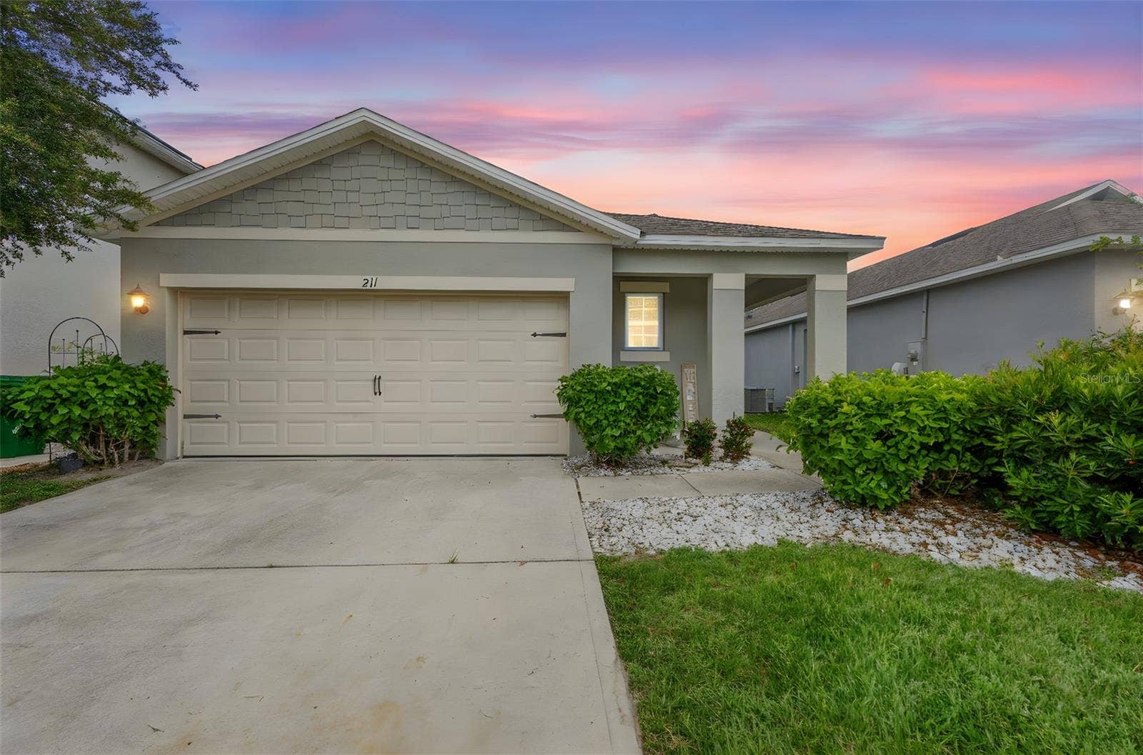 211 DUKE DRIVE, Deland, FL 32724 211 DUKE DRIVE, Deland, FL 32724
