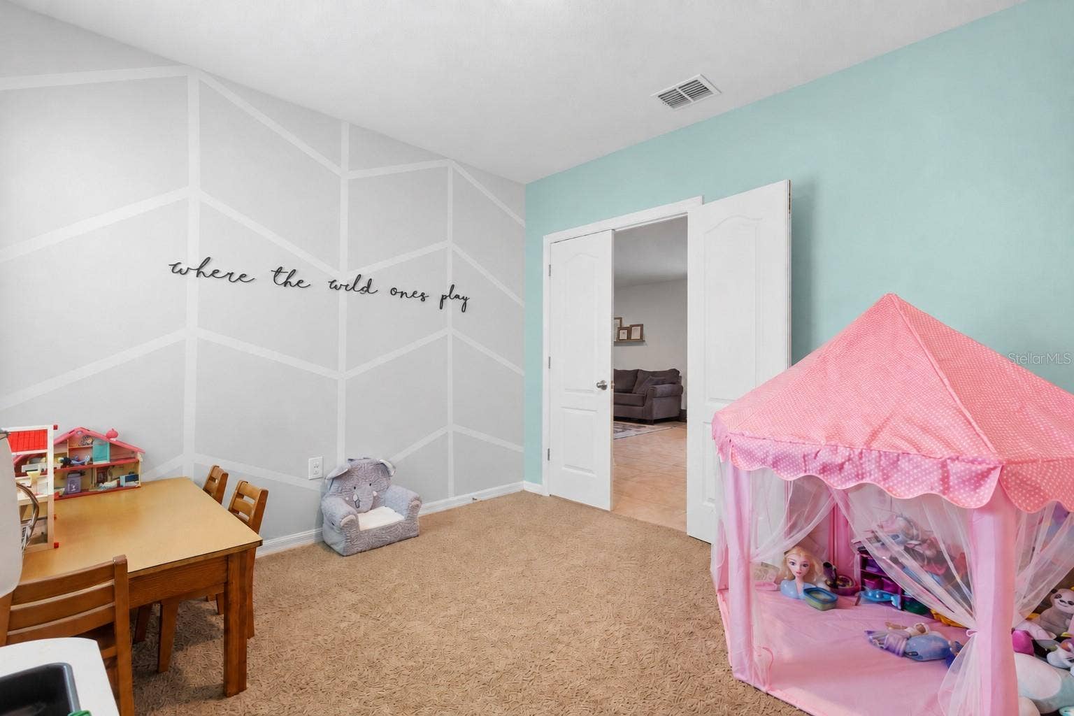 211 DUKE DRIVE, Deland, FL 32724 211 DUKE DRIVE, Deland, FL 32724