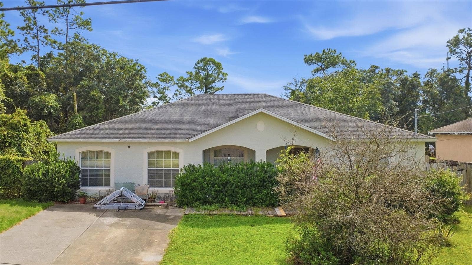 1045 8TH AVENUE, Deland, FL 32724 1045 8TH AVENUE, Deland, FL 32724