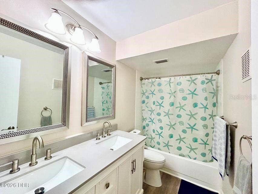 1 TOMOKA OAKS BOULEVARD, #119, Ormond Beach, FL 32174