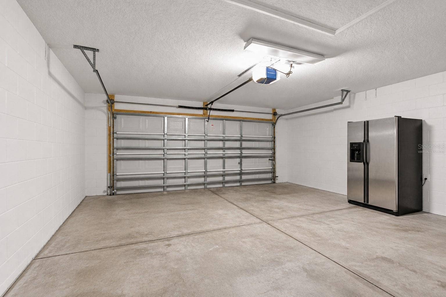 42 BECKNER LANE, Palm Coast, FL 32137 GARAGE- VIRTUALLY STAGED