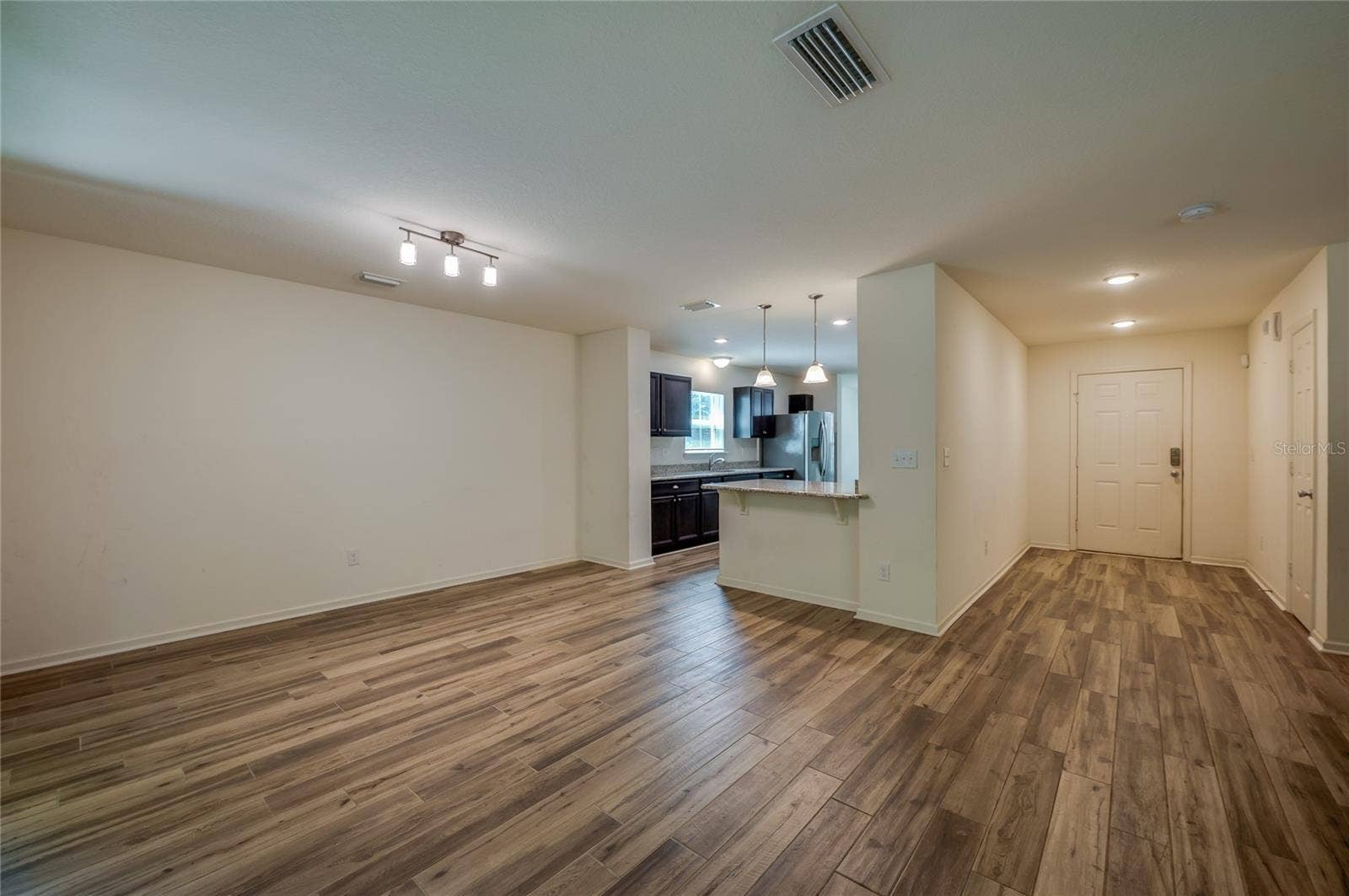 421 CHAMPION RIDGE DRIVE, Daytona Beach, FL 32124 Entry foyer