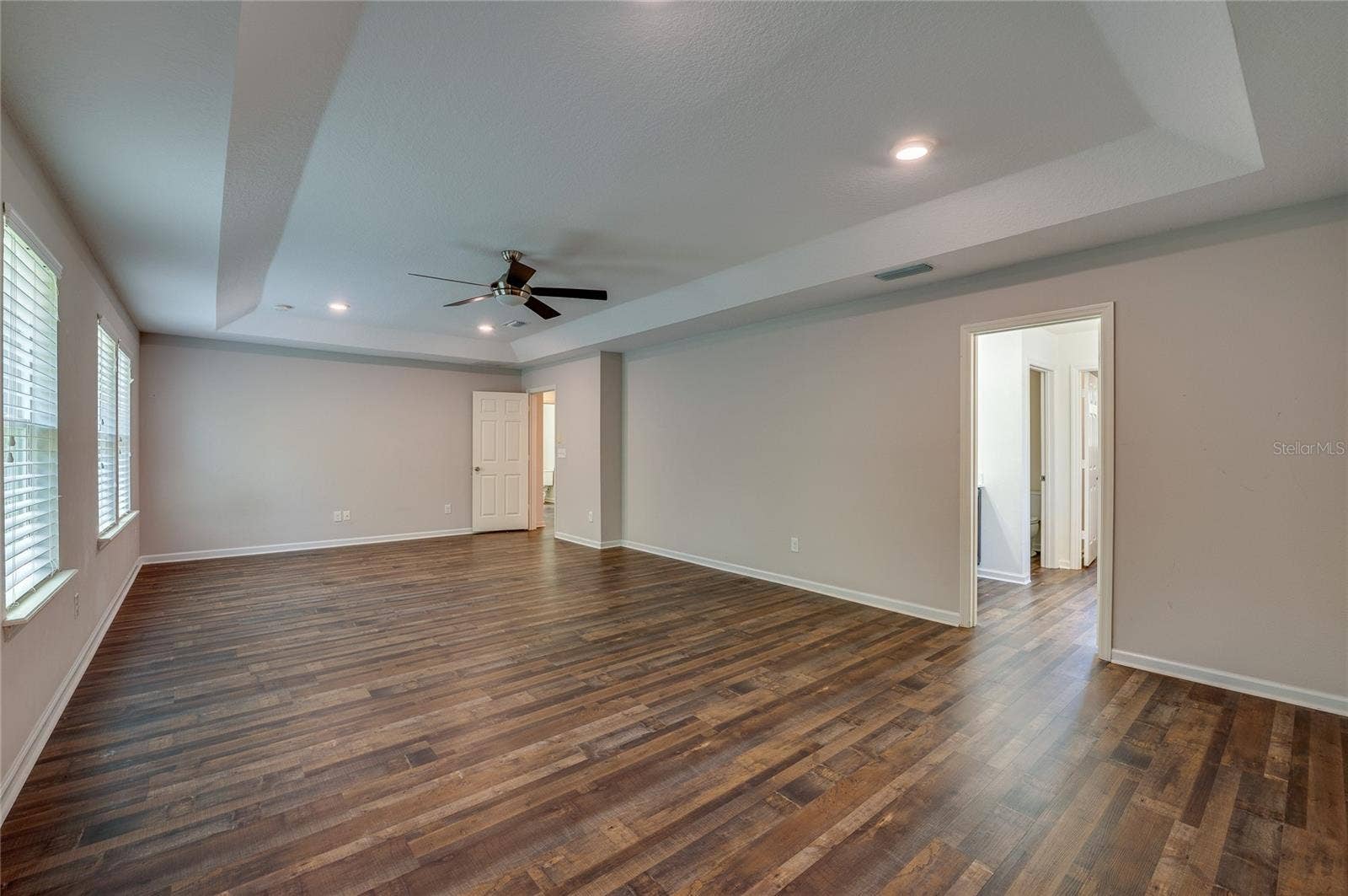 421 CHAMPION RIDGE DRIVE, Daytona Beach, FL 32124 Primary suite
