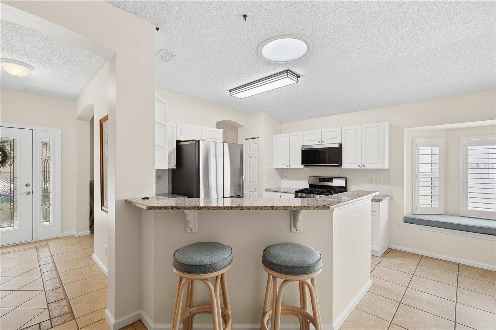 113 WESTCOTT LANE, Deland, FL 32724 Kitchen eat in bar