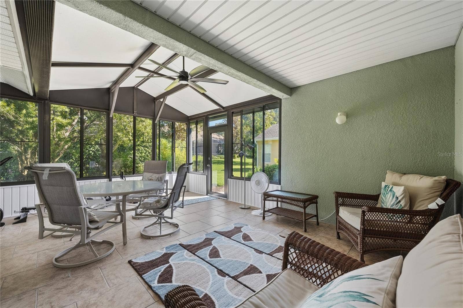 113 WESTCOTT LANE, Deland, FL 32724 Enclosed patio