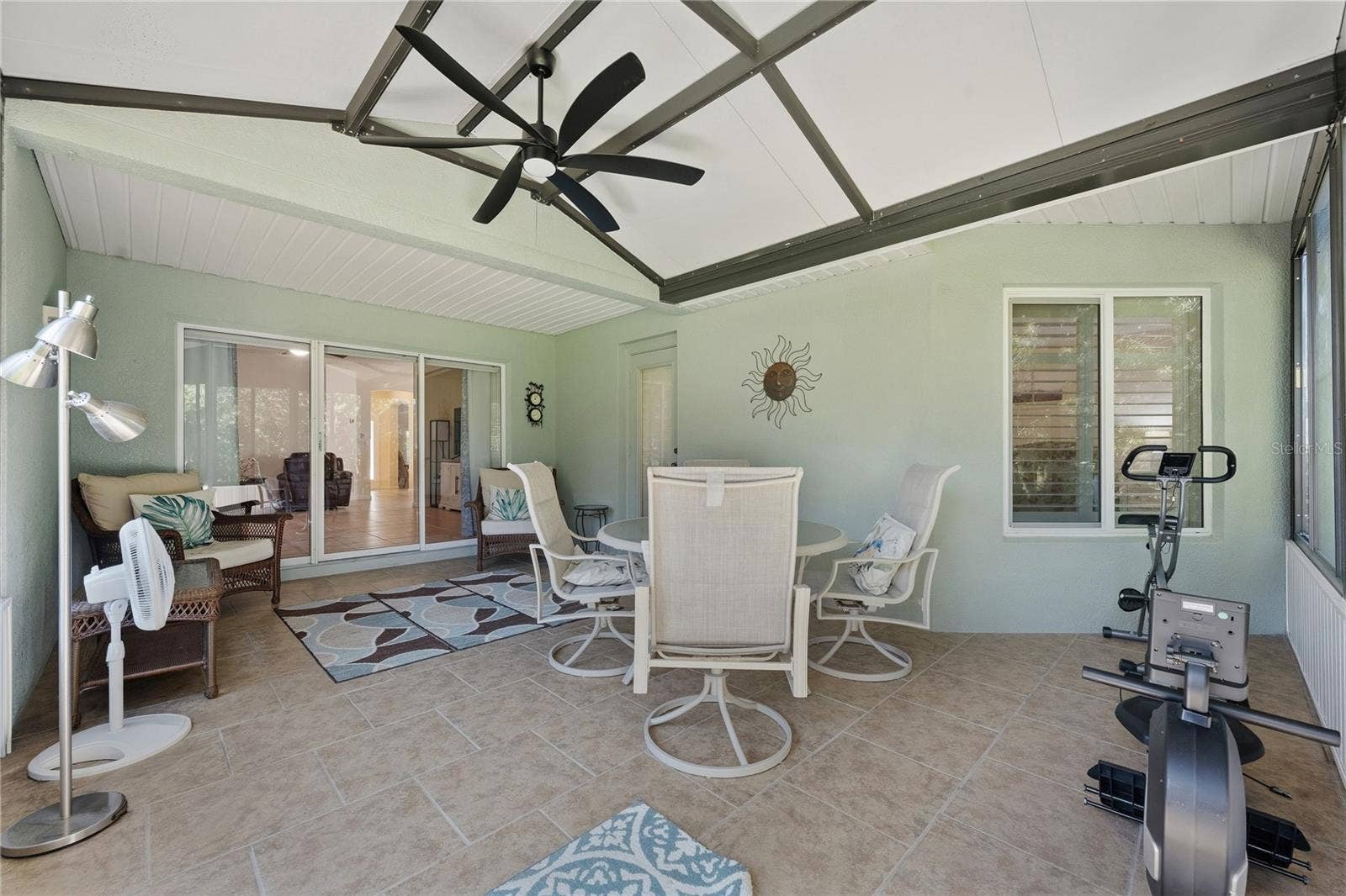 113 WESTCOTT LANE, Deland, FL 32724 Enclosed patio w/fan