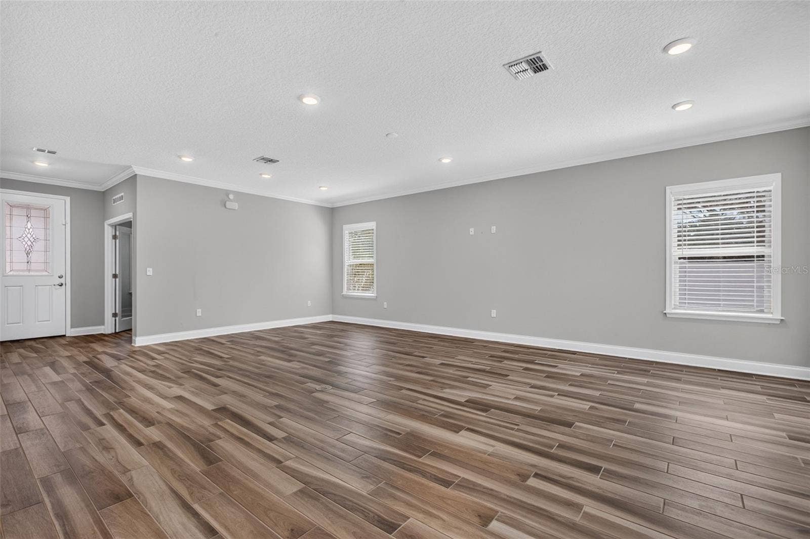 21 LANCELOT DRIVE, Palm Coast, FL 32137 21 LANCELOT DRIVE, Palm Coast, FL 32137