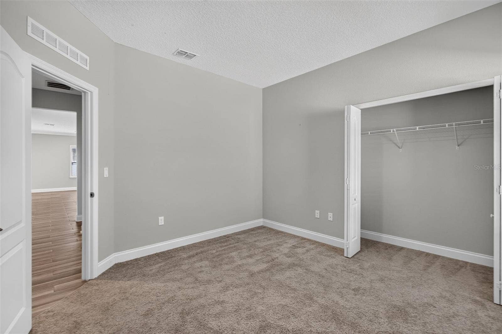 21 LANCELOT DRIVE, Palm Coast, FL 32137 21 LANCELOT DRIVE, Palm Coast, FL 32137