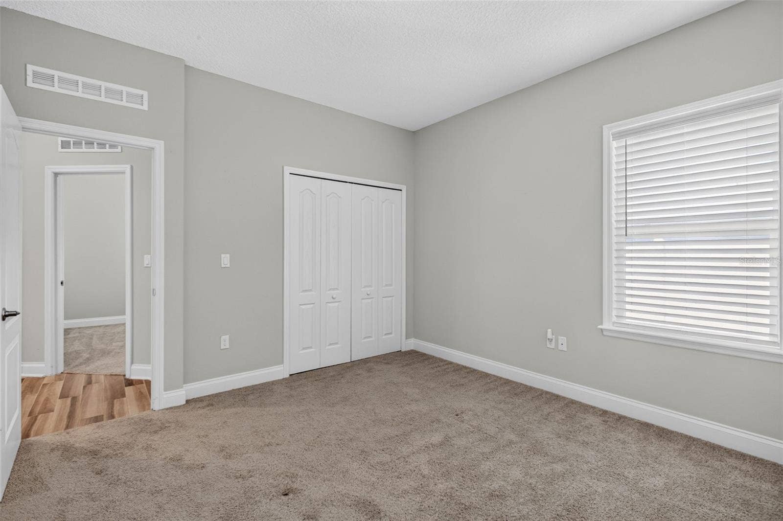 21 LANCELOT DRIVE, Palm Coast, FL 32137 21 LANCELOT DRIVE, Palm Coast, FL 32137