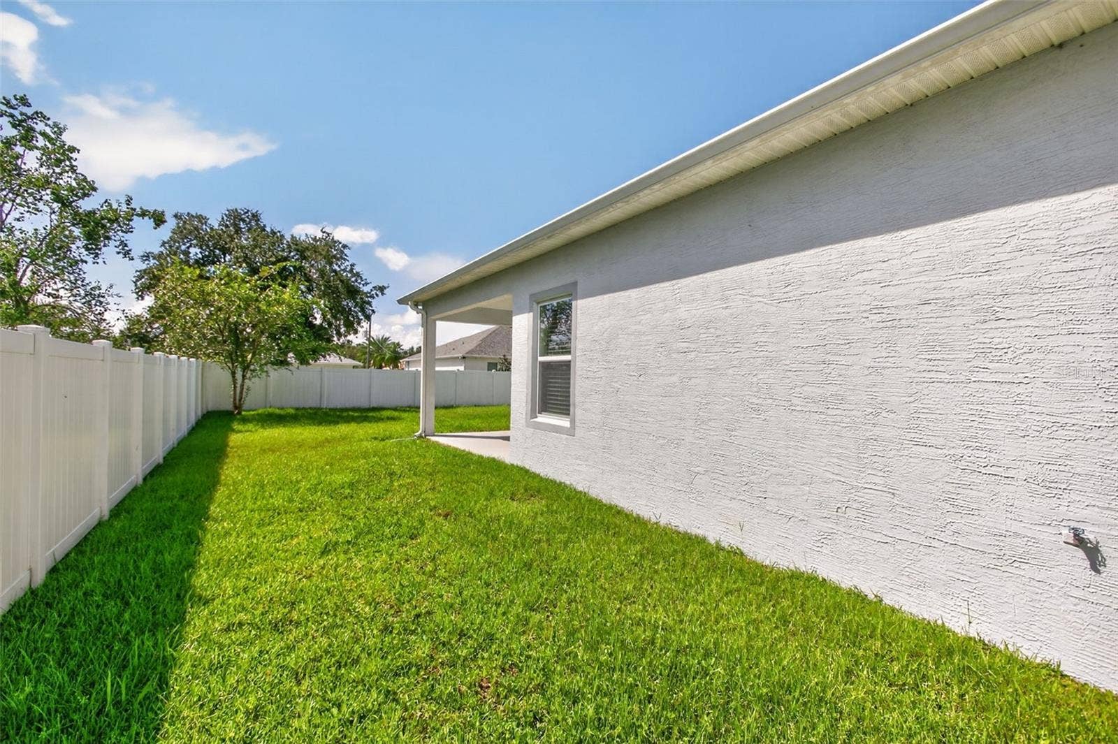 21 LANCELOT DRIVE, Palm Coast, FL 32137 21 LANCELOT DRIVE, Palm Coast, FL 32137