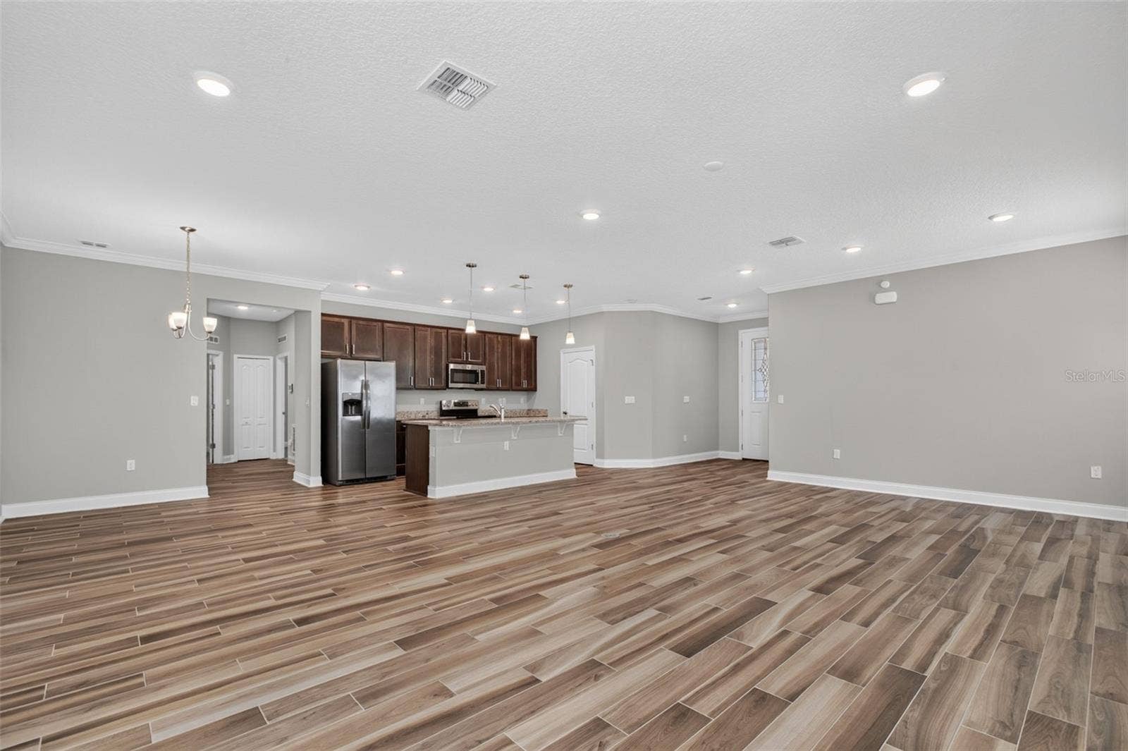 21 LANCELOT DRIVE, Palm Coast, FL 32137 21 LANCELOT DRIVE, Palm Coast, FL 32137