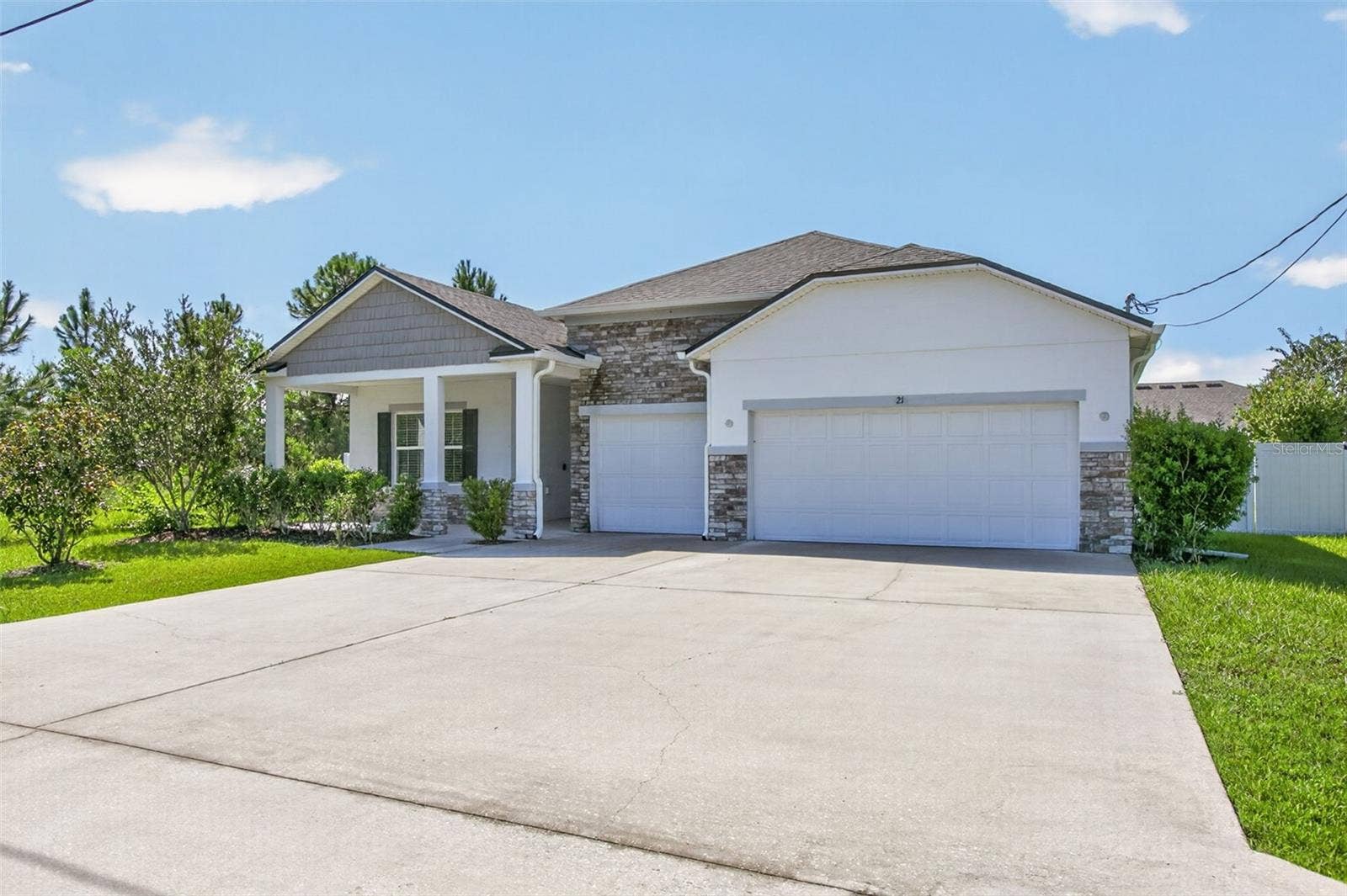 21 LANCELOT DRIVE, Palm Coast, FL 32137 21 LANCELOT DRIVE, Palm Coast, FL 32137
