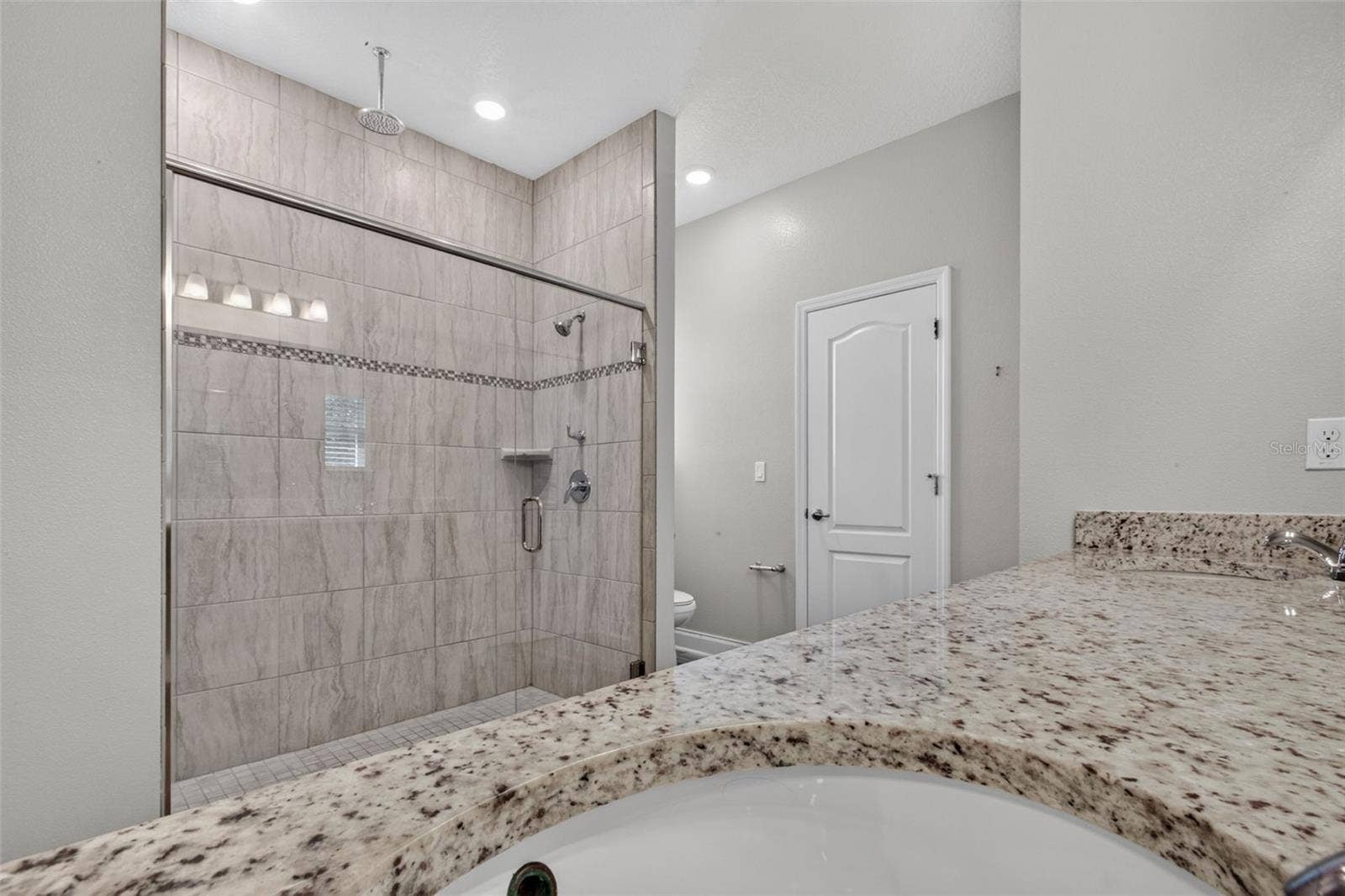 21 LANCELOT DRIVE, Palm Coast, FL 32137 21 LANCELOT DRIVE, Palm Coast, FL 32137