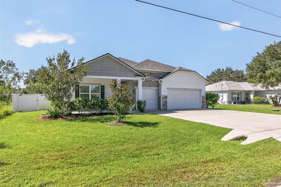 Property photo for 21 LANCELOT DRIVE, Palm Coast, FL