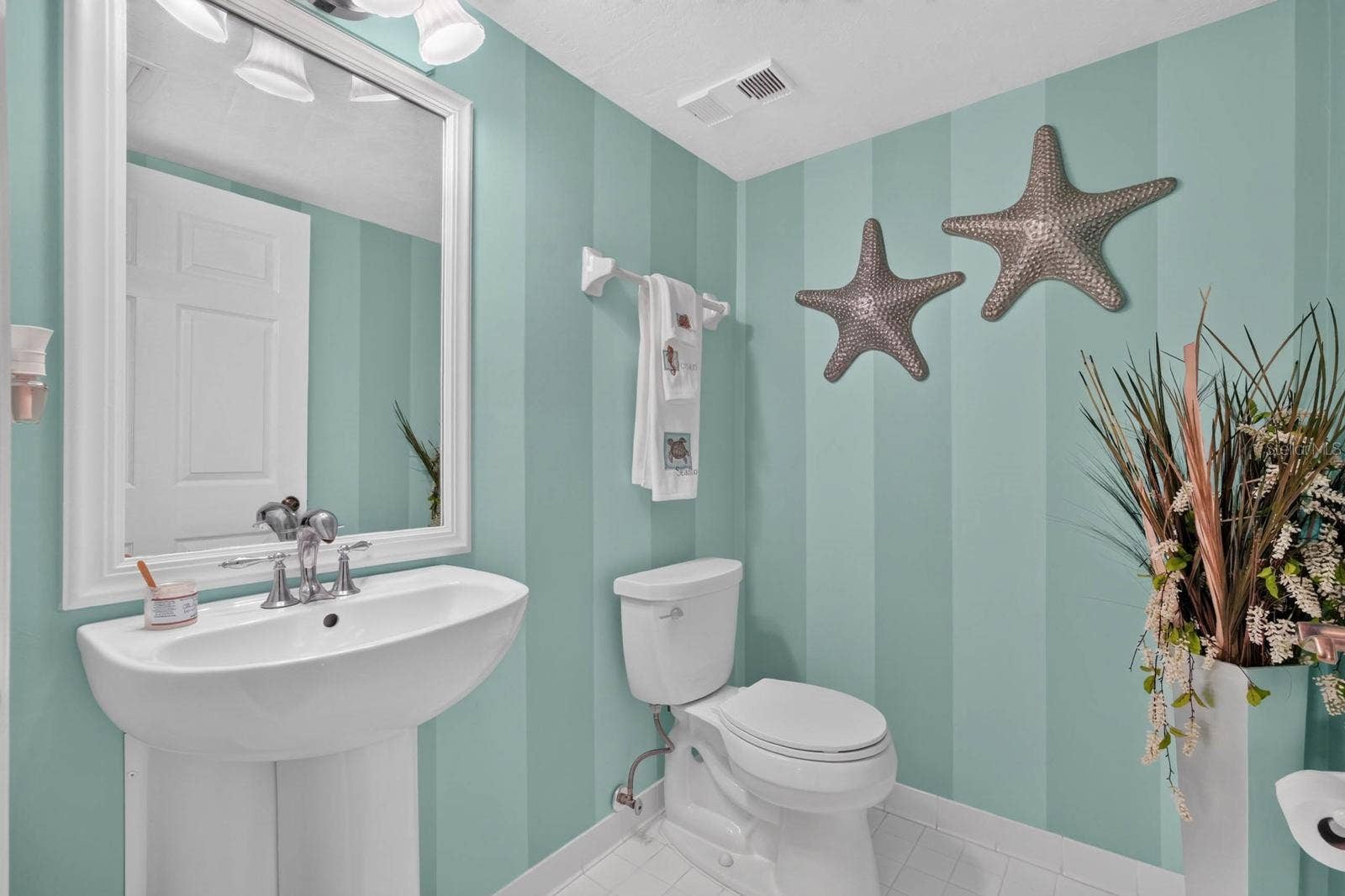 1 JOHN ANDERSON DRIVE, #301, Ormond Beach, FL 32176 GUEST BATHROOM