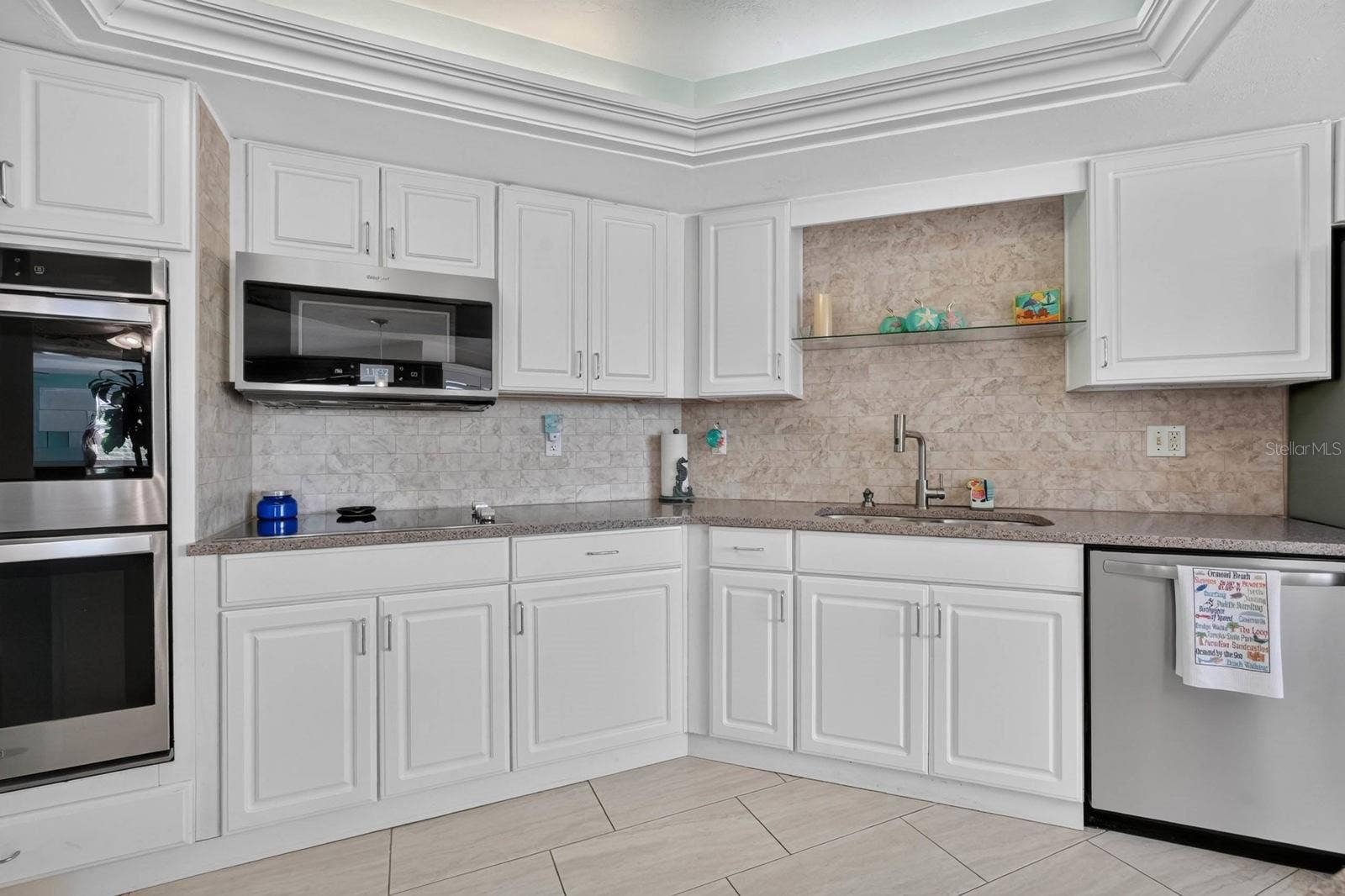 1 JOHN ANDERSON DRIVE, #301, Ormond Beach, FL 32176 KITCHEN