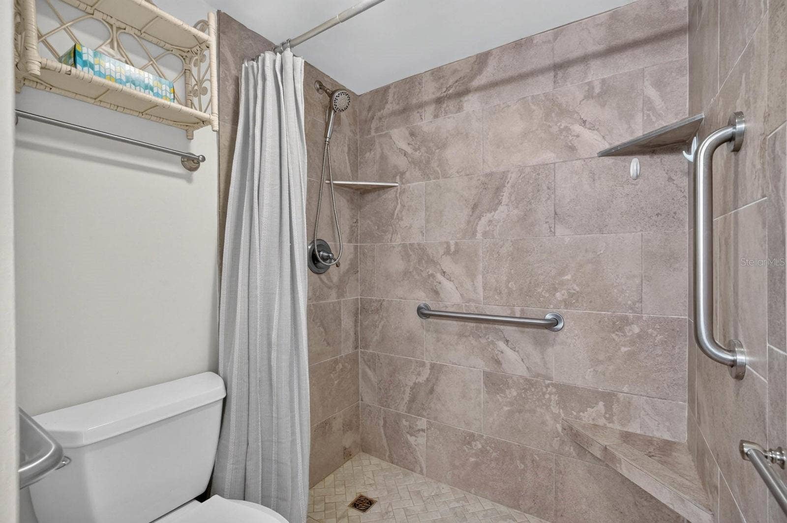 3047 S ATLANTIC AVENUE, #J010, Daytona Beach Shores, FL 32118 3047 S ATLANTIC AVENUE, #J010, Daytona Beach Shores, FL 32118