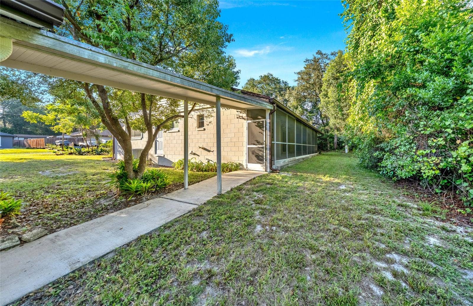 245 AGUA VISTA STREET, Debary, FL 32713