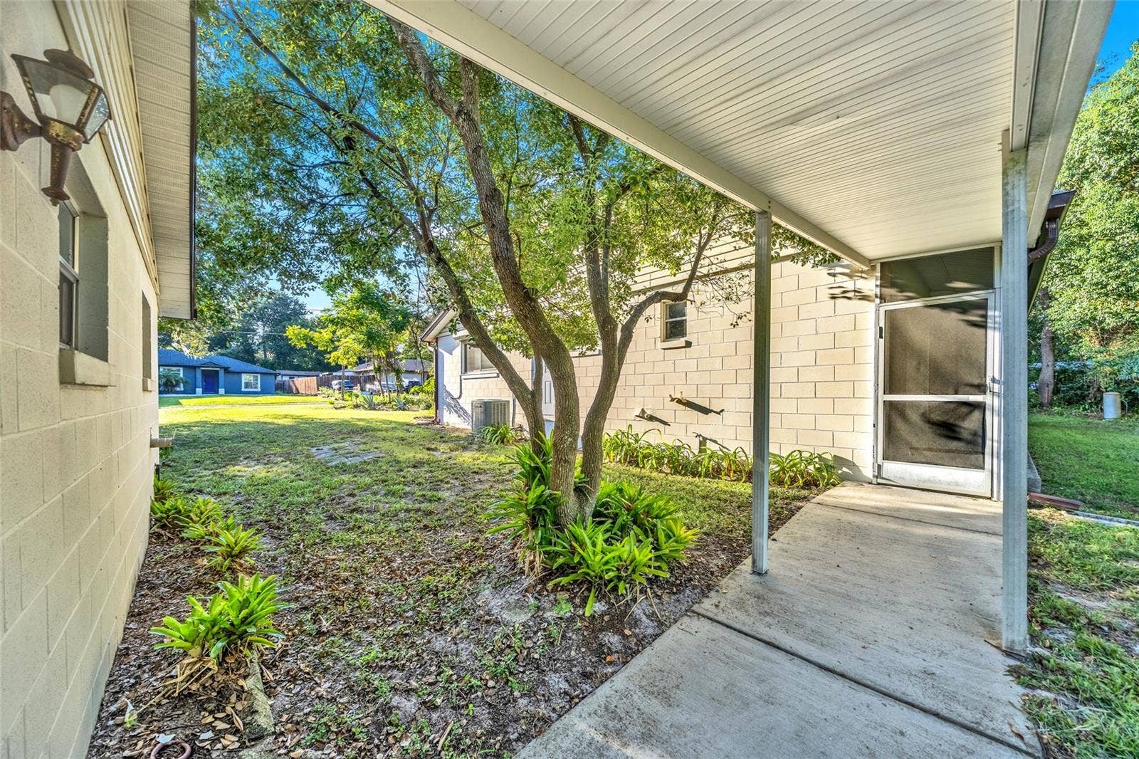 245 AGUA VISTA STREET, Debary, FL 32713