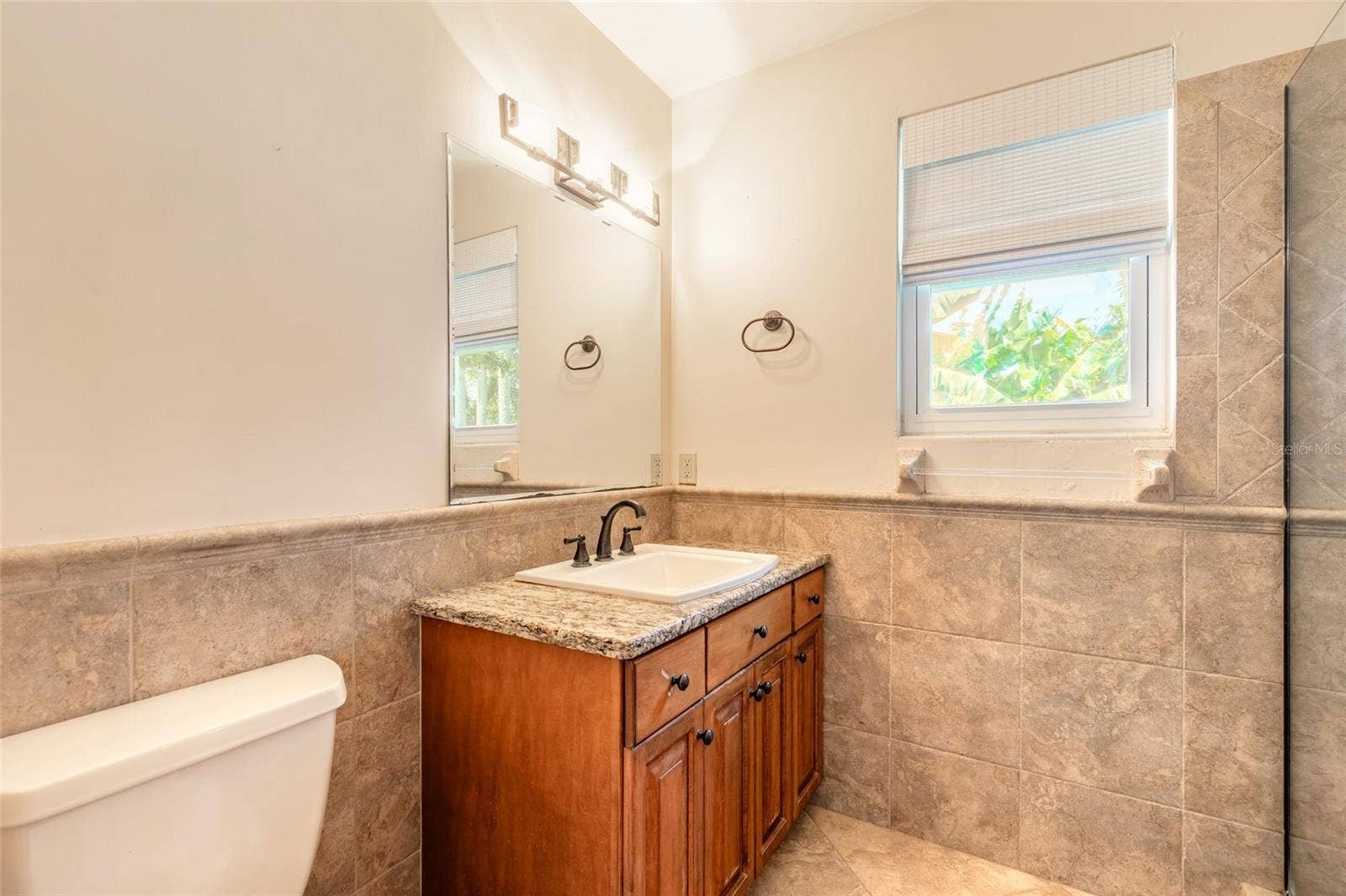 879 W COQUINA DRIVE, Daytona Beach, FL 32117 879 W COQUINA DRIVE, Daytona Beach, FL 32117