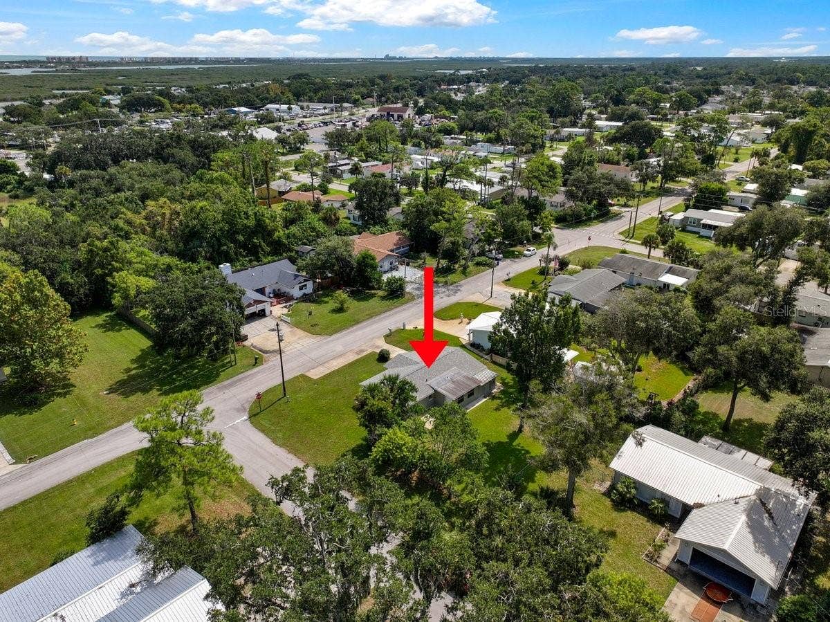 5278 BARHYDT AVENUE, Port Orange, FL 32127 5278 BARHYDT AVENUE, Port Orange, FL 32127