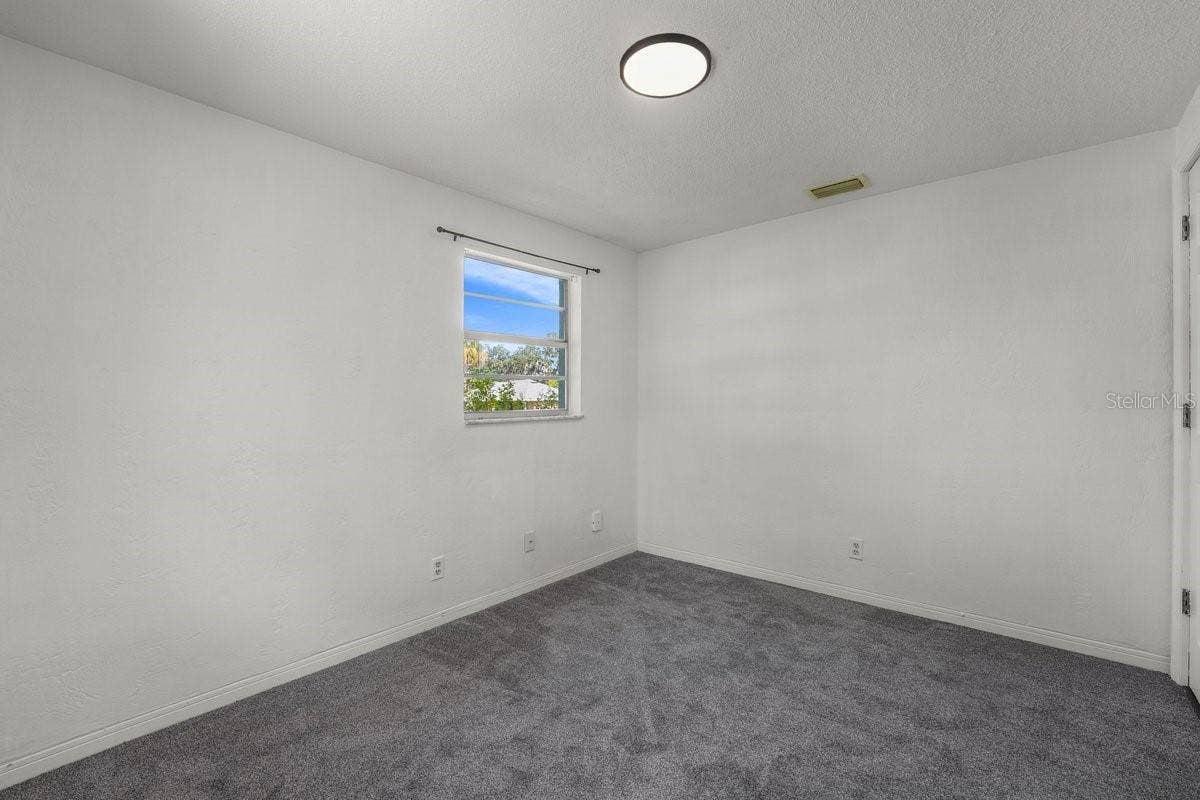 5278 BARHYDT AVENUE, Port Orange, FL 32127 5278 BARHYDT AVENUE, Port Orange, FL 32127