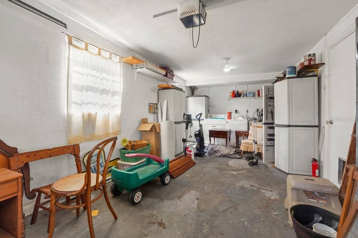 5278 BARHYDT AVENUE, Port Orange, FL 32127 5278 BARHYDT AVENUE, Port Orange, FL 32127