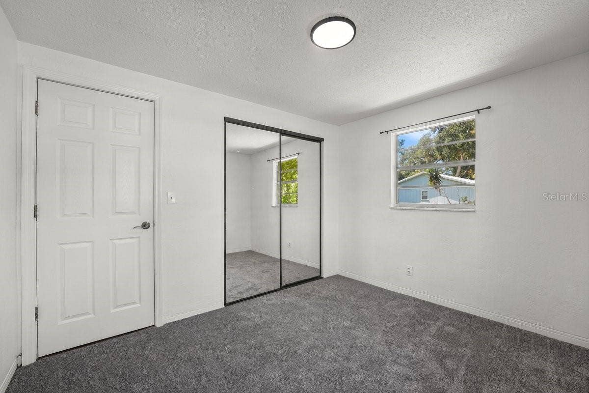 5278 BARHYDT AVENUE, Port Orange, FL 32127 5278 BARHYDT AVENUE, Port Orange, FL 32127
