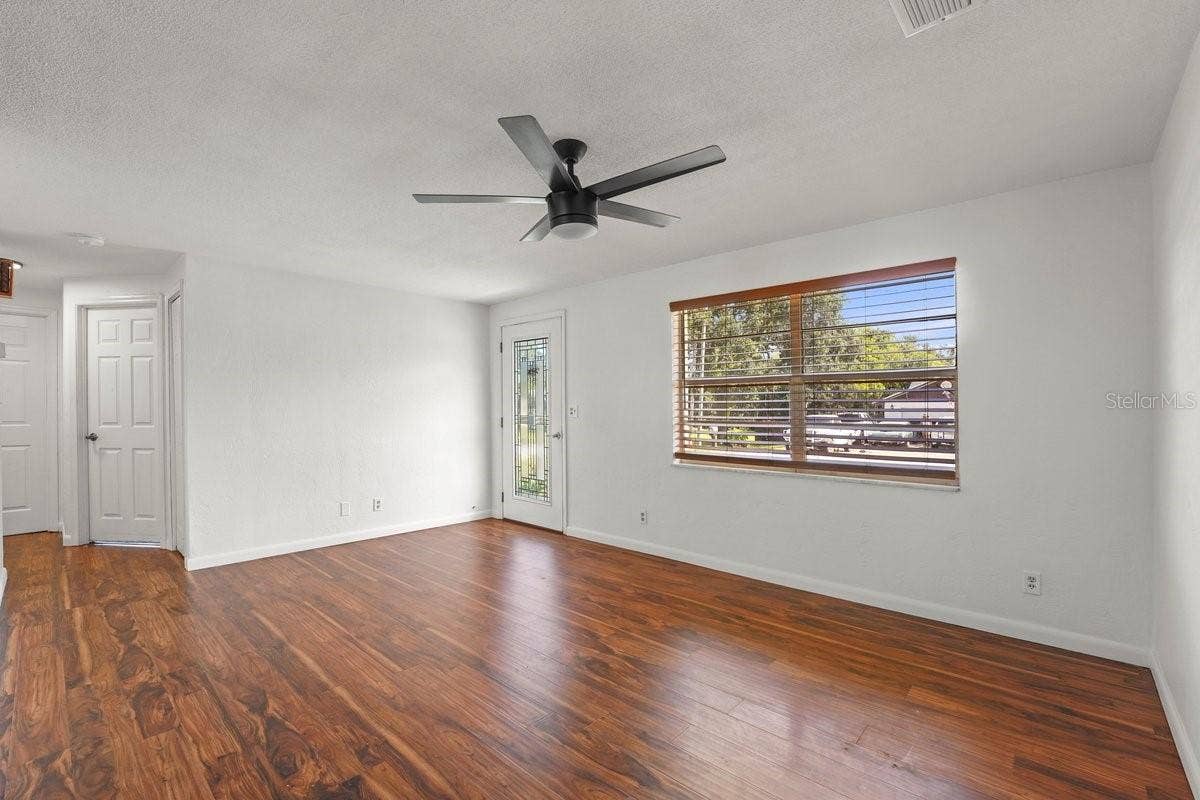 5278 BARHYDT AVENUE, Port Orange, FL 32127 5278 BARHYDT AVENUE, Port Orange, FL 32127