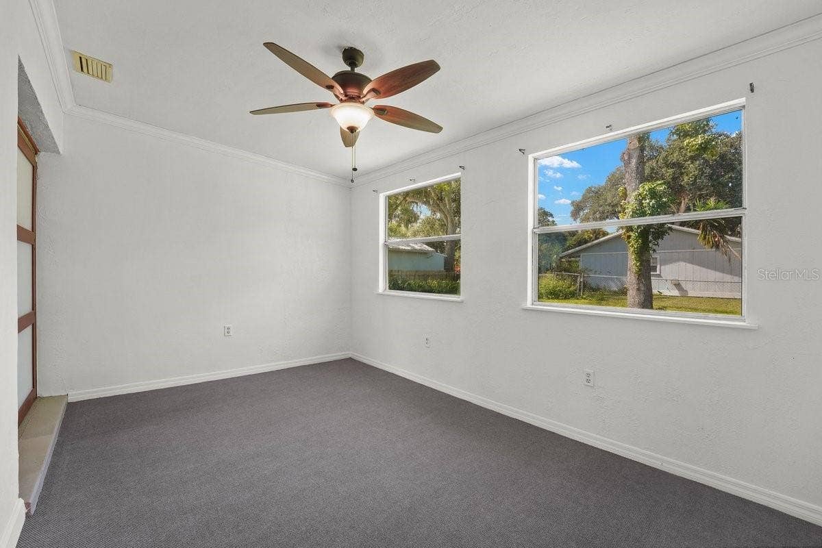 5278 BARHYDT AVENUE, Port Orange, FL 32127 5278 BARHYDT AVENUE, Port Orange, FL 32127