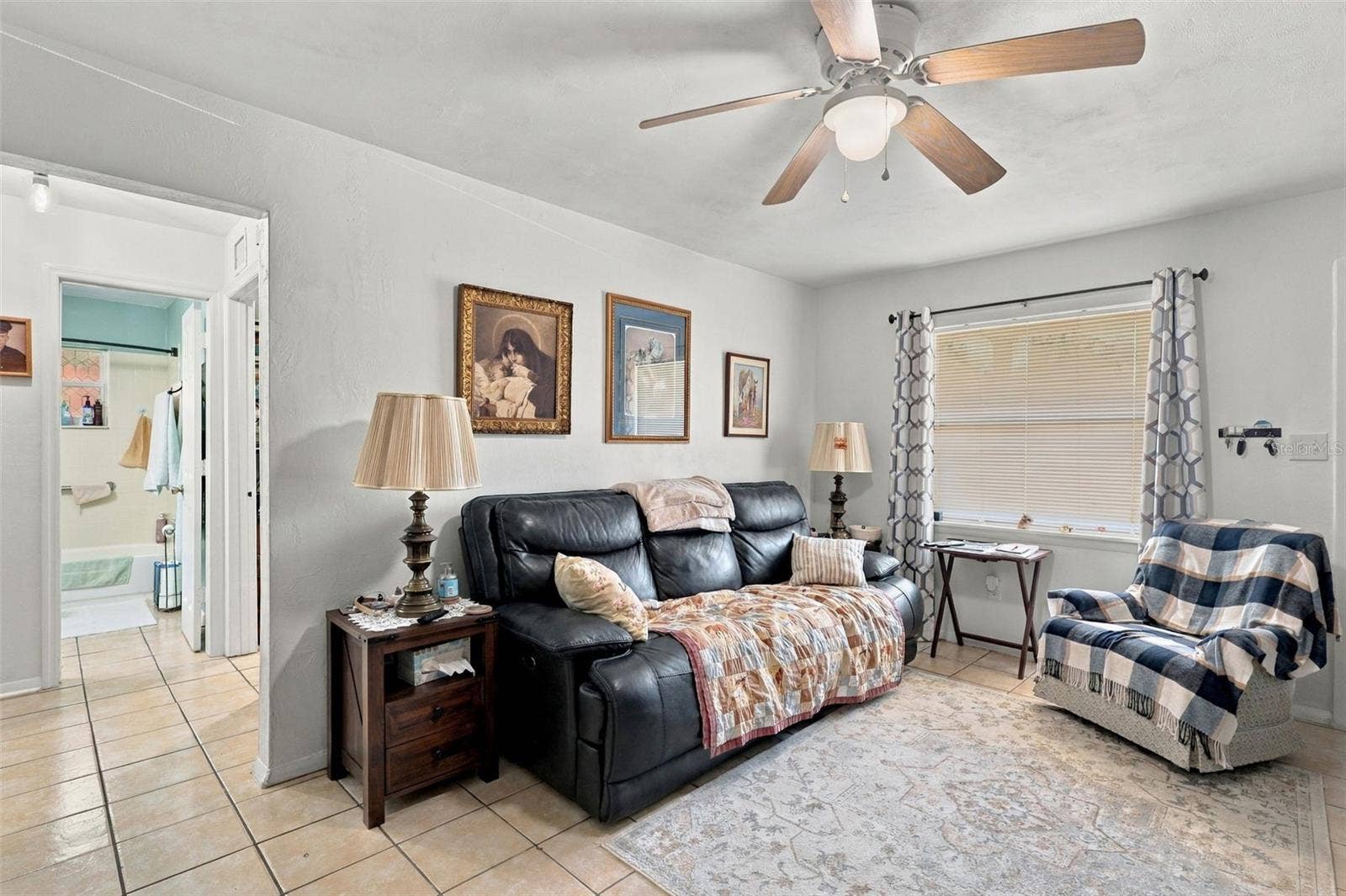 226 N JULIA AVENUE, Deland, FL 32720 226 N JULIA AVENUE, Deland, FL 32720