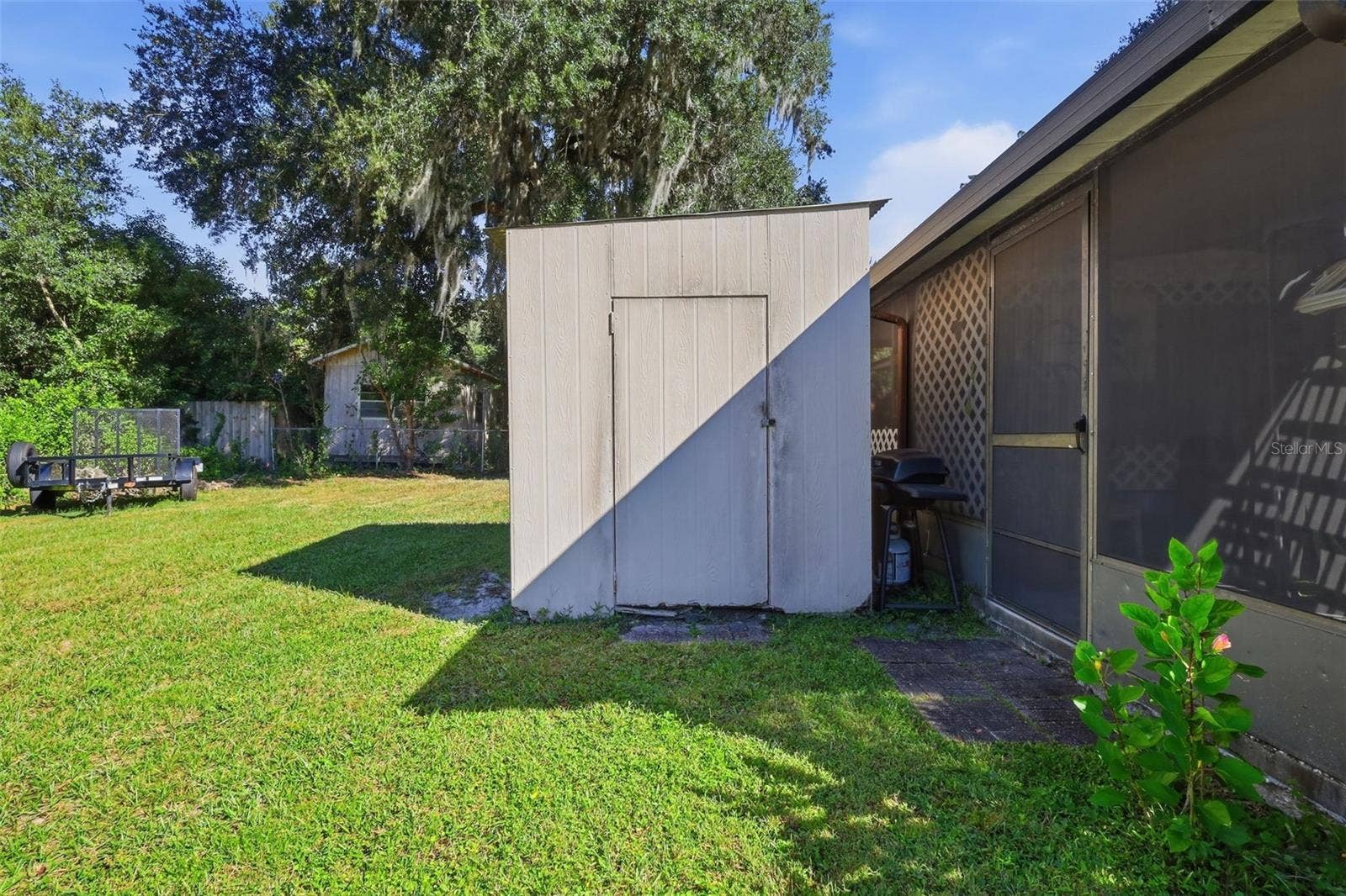 226 N JULIA AVENUE, Deland, FL 32720 226 N JULIA AVENUE, Deland, FL 32720