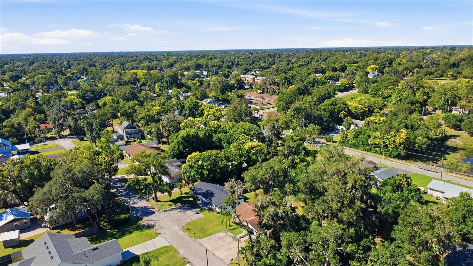 226 N JULIA AVENUE, Deland, FL 32720 226 N JULIA AVENUE, Deland, FL 32720