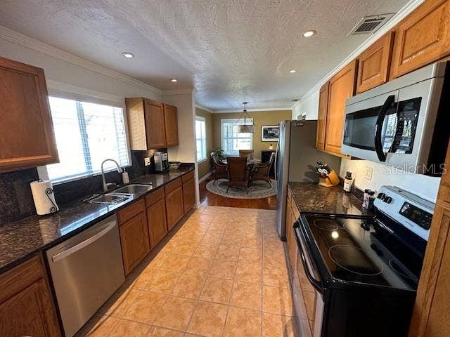 1146 RIVERSIDE DRIVE, Daytona Beach, FL 32117 1146 RIVERSIDE DRIVE, Daytona Beach, FL 32117
