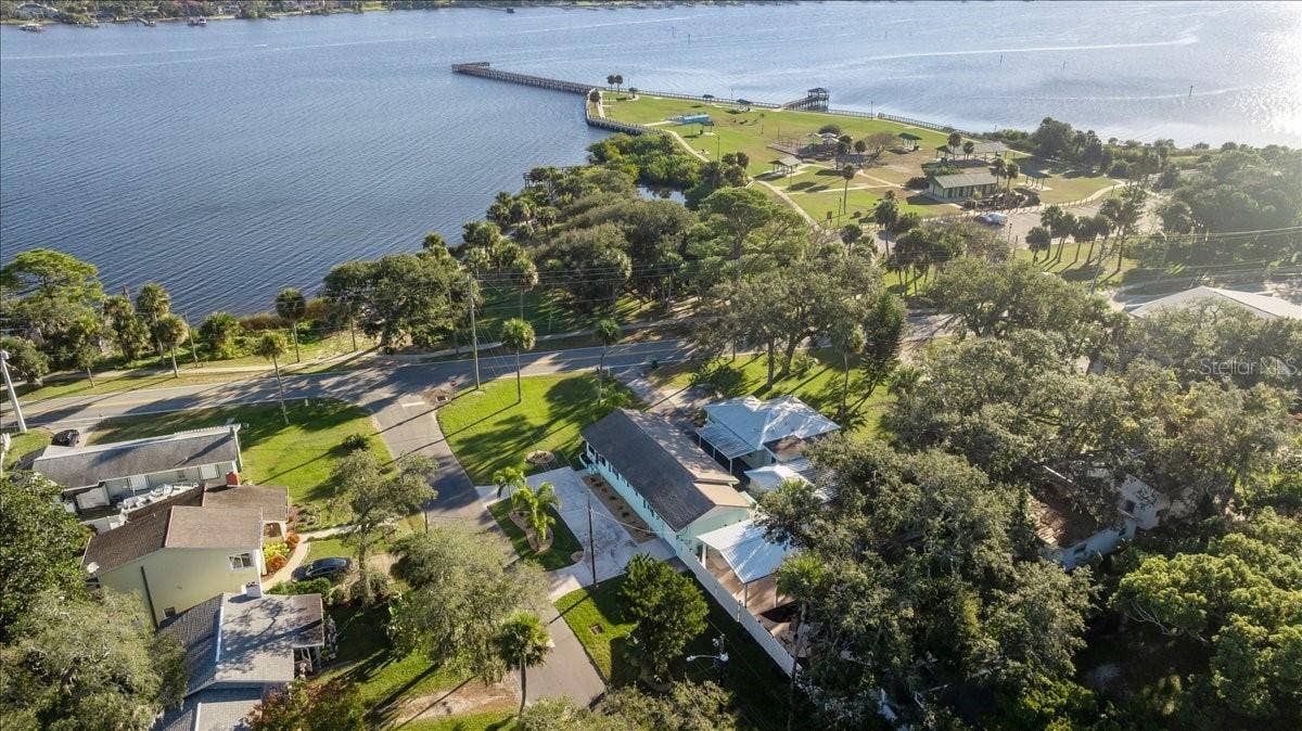 1146 RIVERSIDE DRIVE, Daytona Beach, FL 32117 1146 RIVERSIDE DRIVE, Daytona Beach, FL 32117