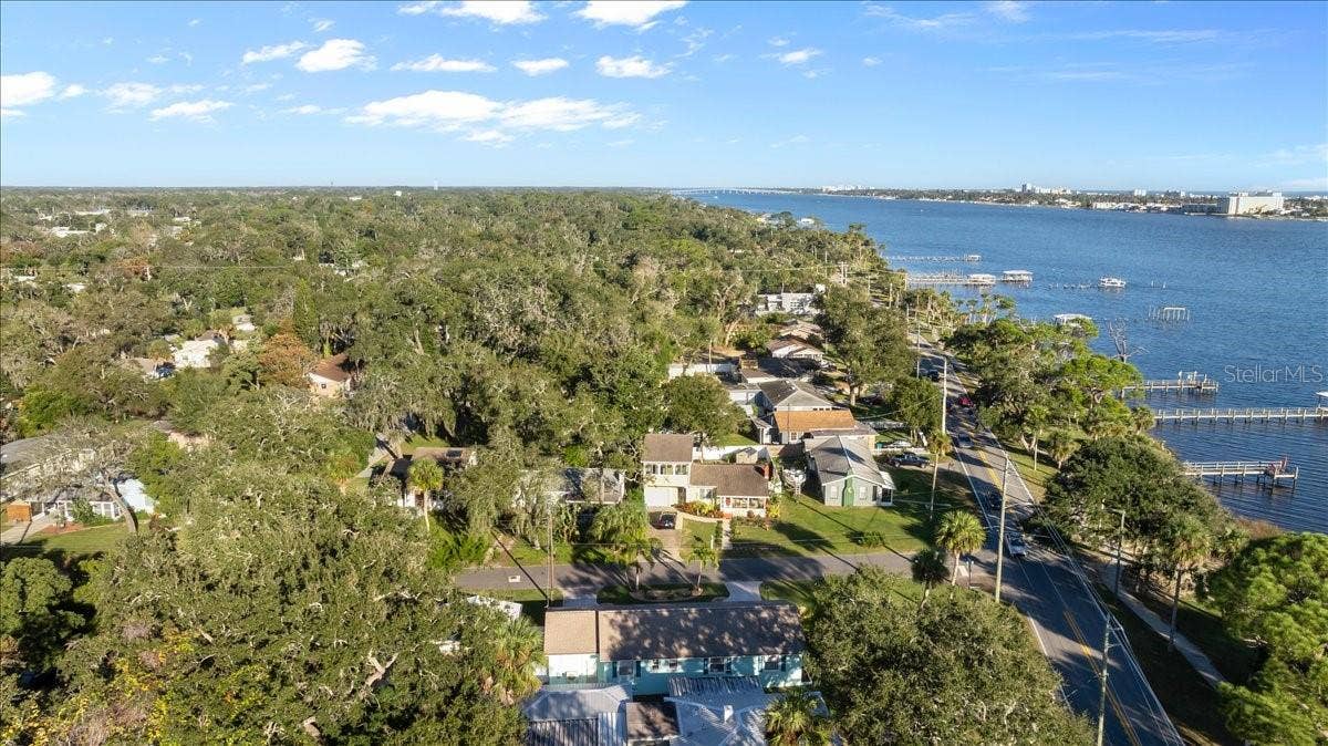 1146 RIVERSIDE DRIVE, Daytona Beach, FL 32117 1146 RIVERSIDE DRIVE, Daytona Beach, FL 32117