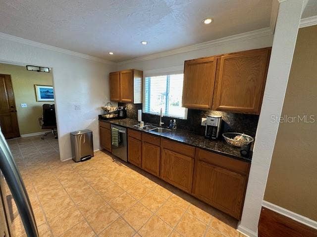 1146 RIVERSIDE DRIVE, Daytona Beach, FL 32117 1146 RIVERSIDE DRIVE, Daytona Beach, FL 32117