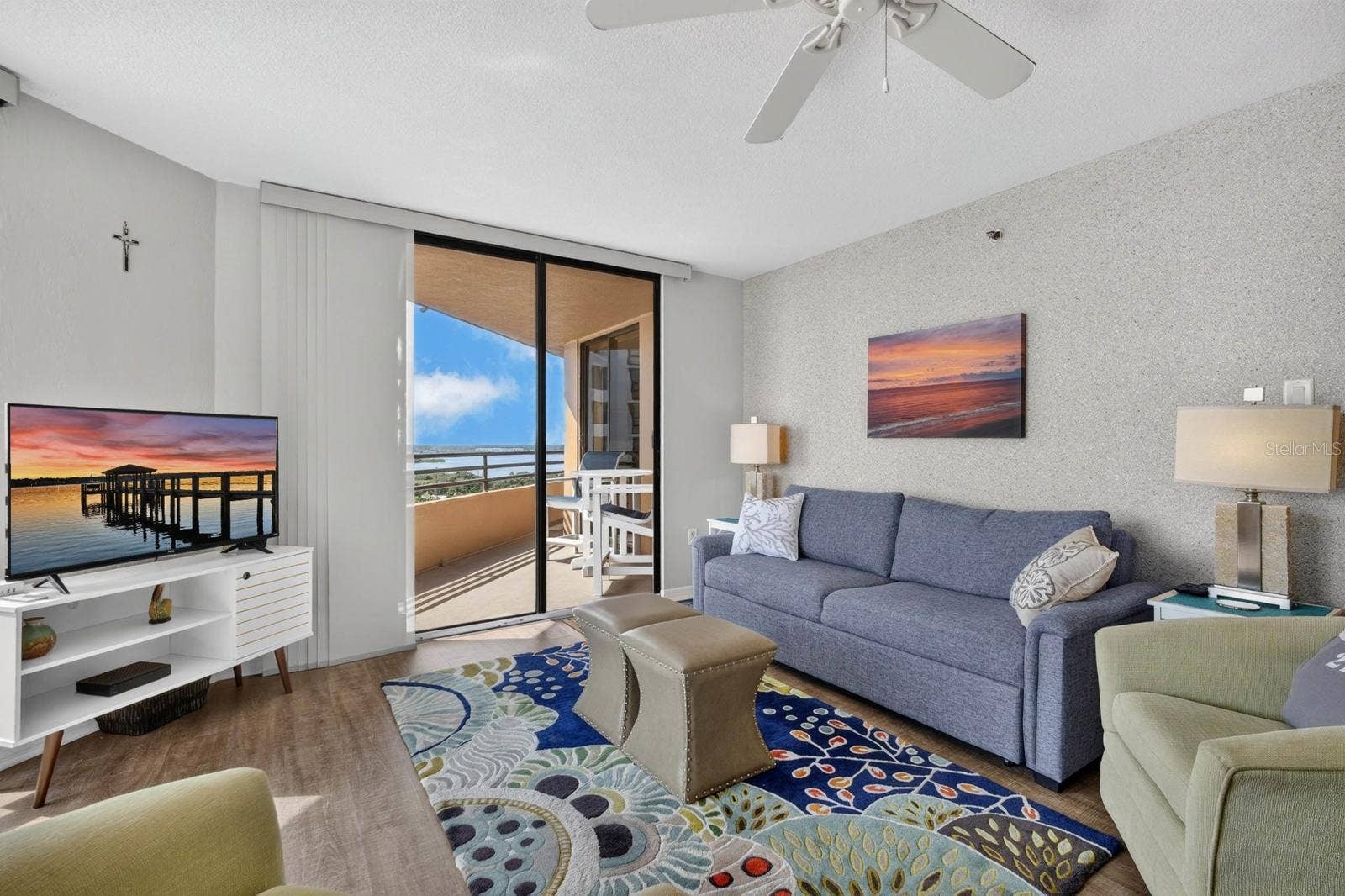 3023 S ATLANTIC AVENUE, #1106, Daytona Beach Shores, FL 32118 Liveing Room Halifax River View