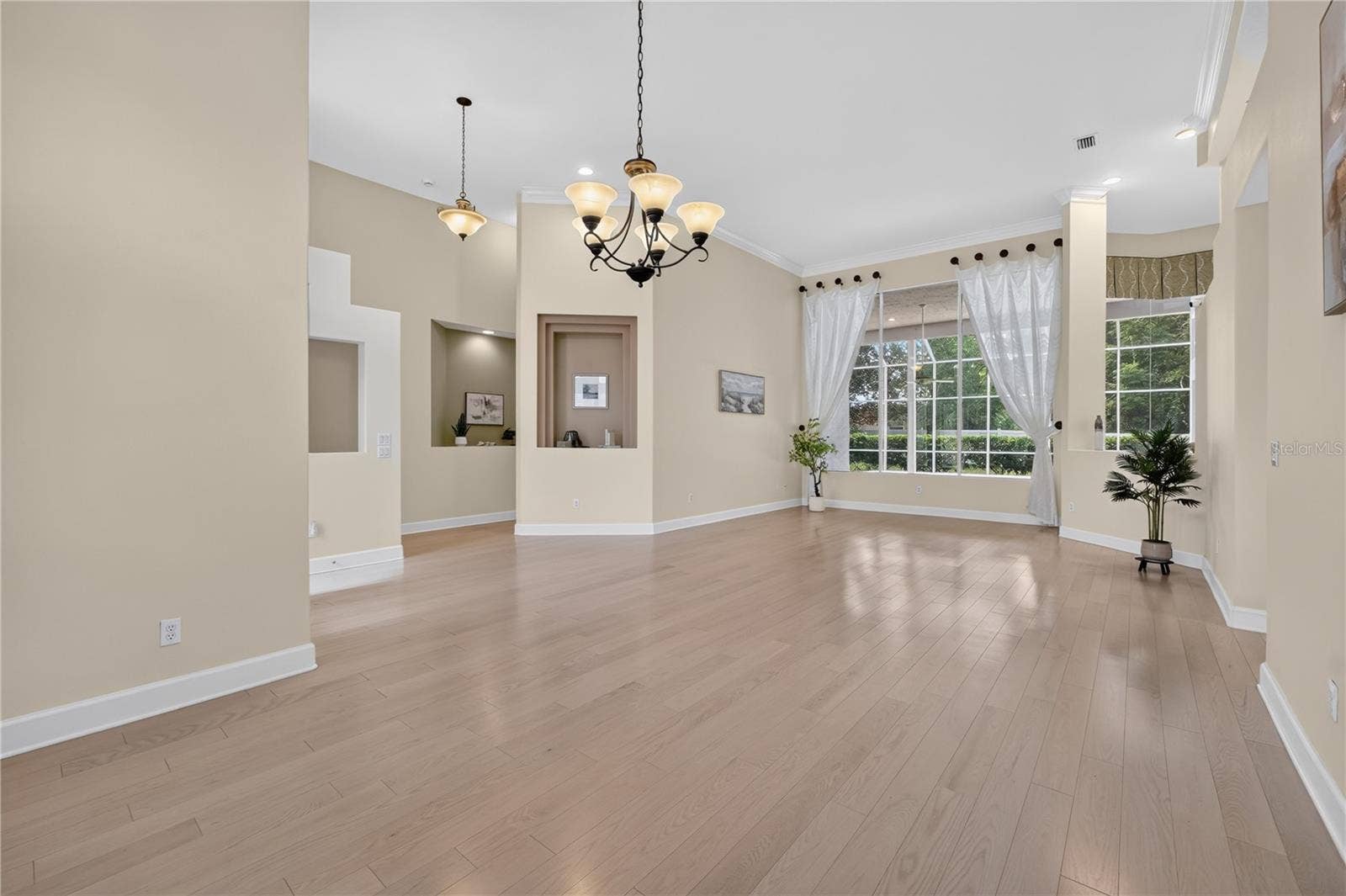 12 BROOK CREST WAY, Ormond Beach, FL 32174 12 BROOK CREST WAY, Ormond Beach, FL 32174
